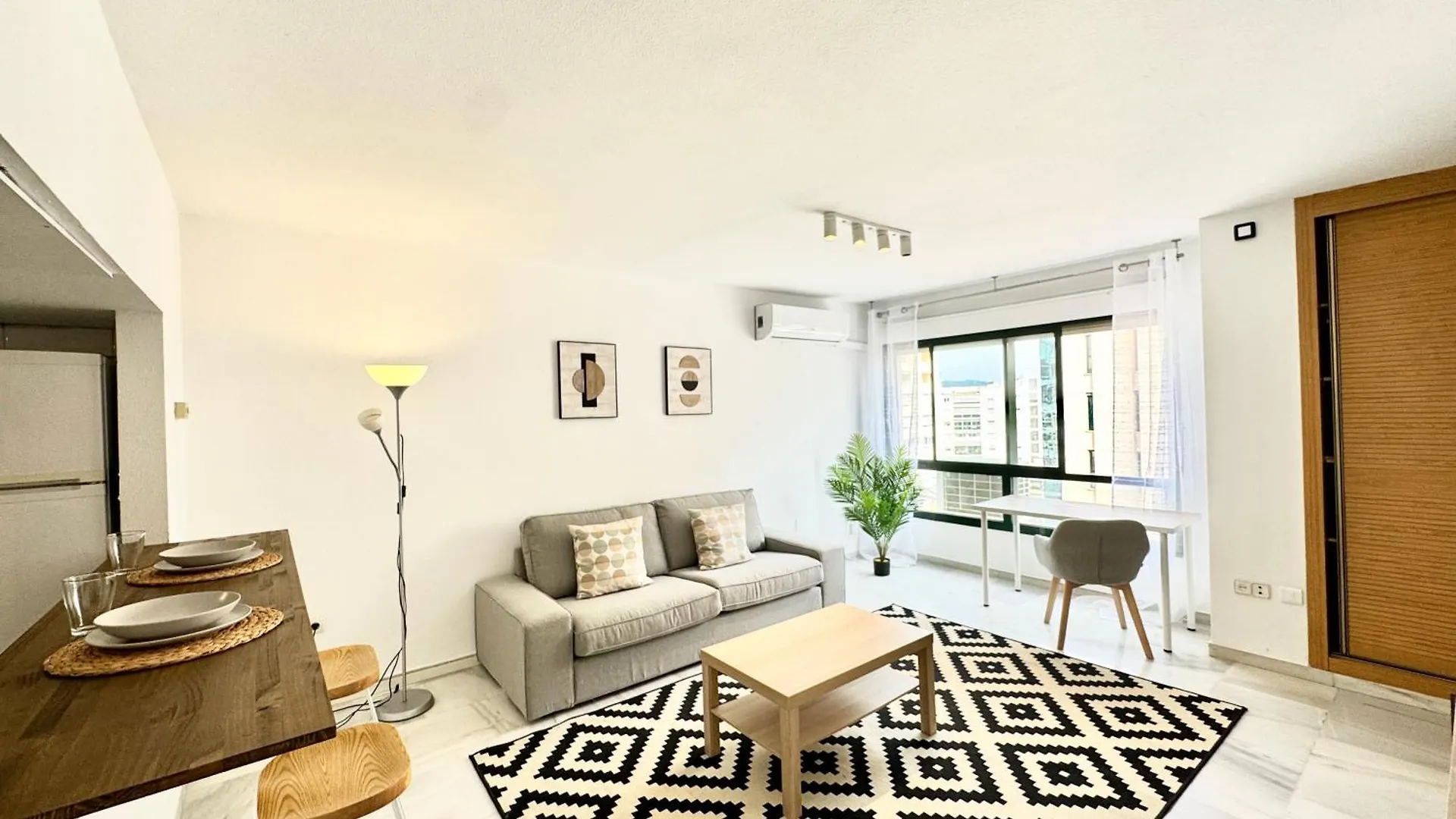 City Center Studio By Eaw Homes Marbella