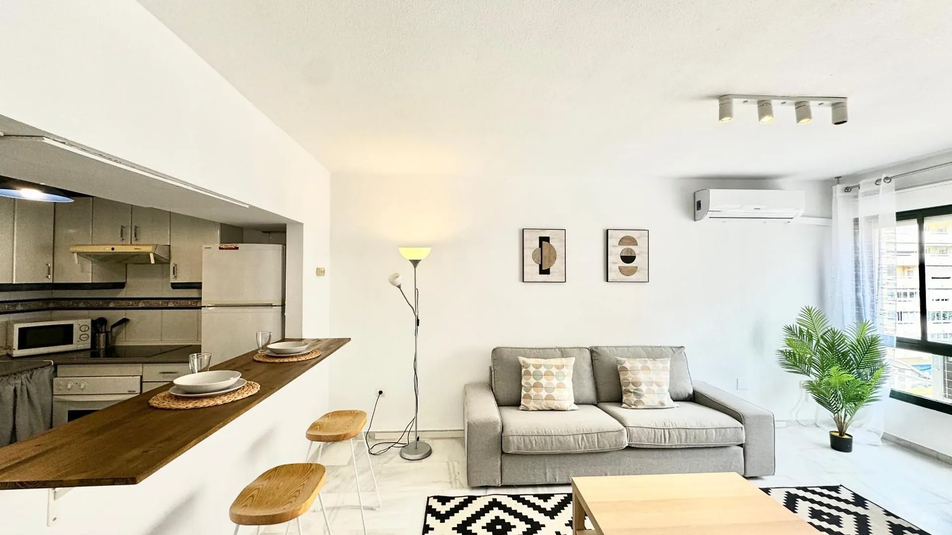 Апартаменты City Center Studio By Eaw Homes Марбелья